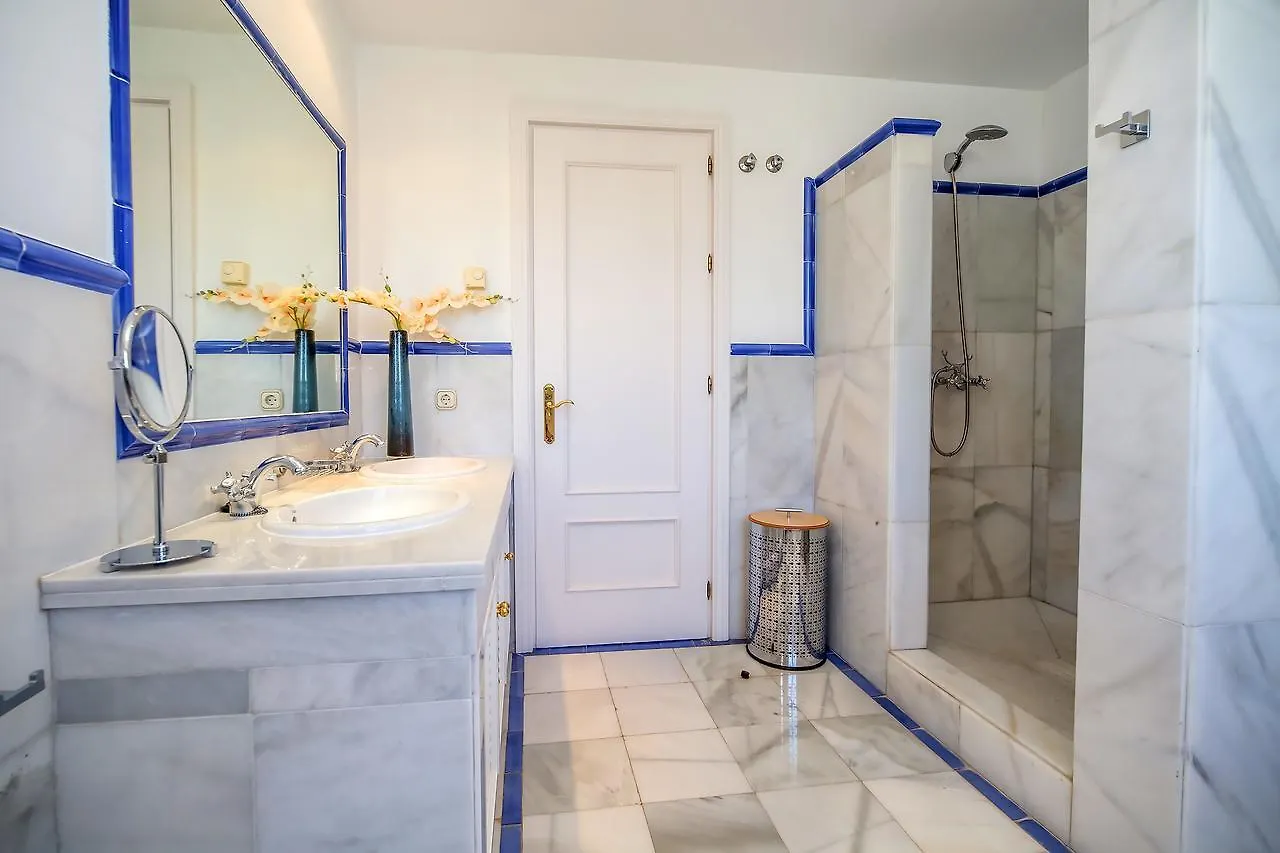 Apartamento La Perla De La Bahia 912 Casares 0*,  España